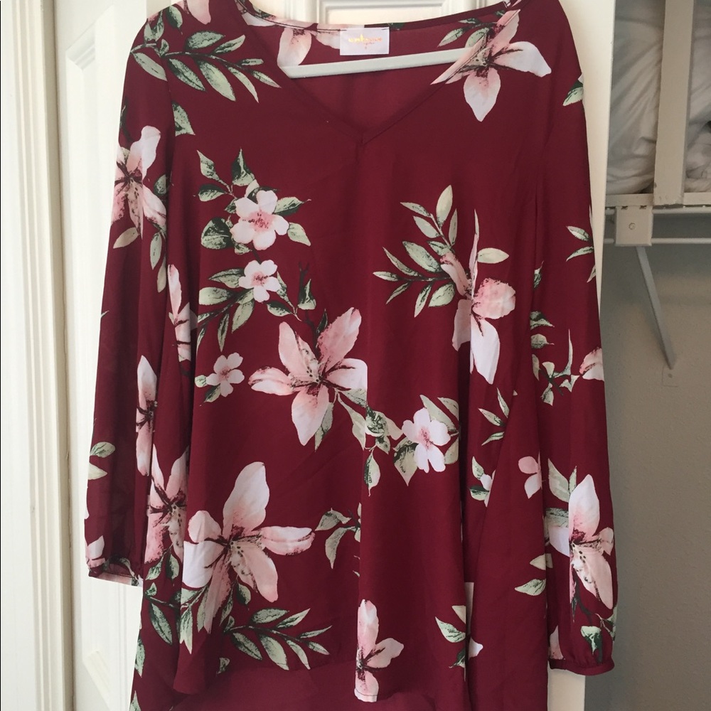 Cute tunic top from mint julep boutique